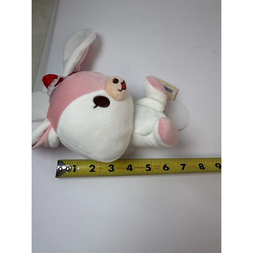 Cake Bunnies Strawberries Plush ROUND 1 EXCLUSIVE 5.9in Rabbit‎ Stuffed Animal